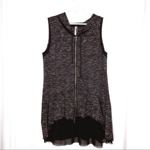 3/$15 Mur Mur Woman’s XL Sleeveless High Lowe Ho…